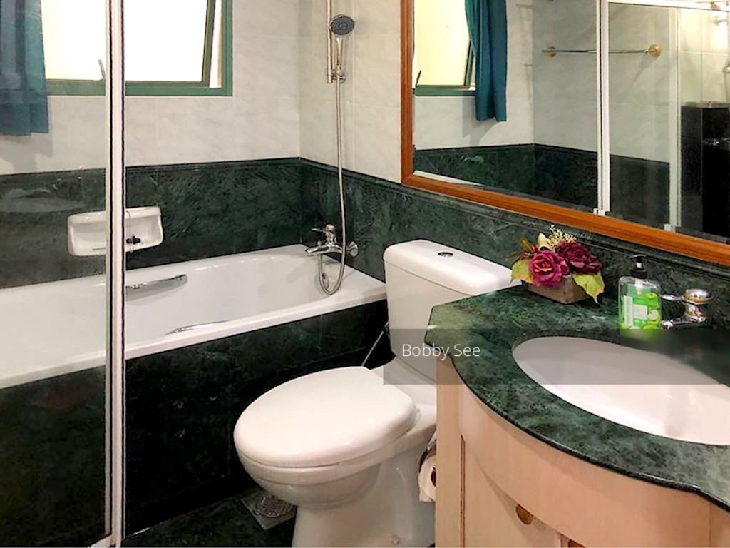 Palm Gardens (D23), Condominium #217116081
